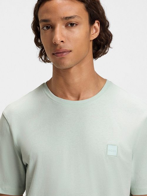 BOSS T-shirt Tales Bleu Clair Model / Detail