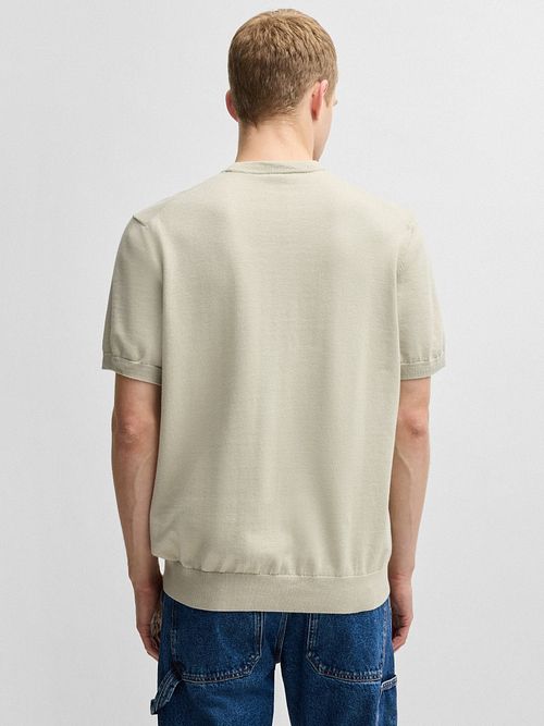 BOSS Stickad T-shirt Kanache Ecru Model / Achterkant