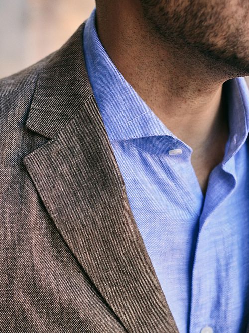 Suitable Blazer Linen Twill Brown Model / Detail