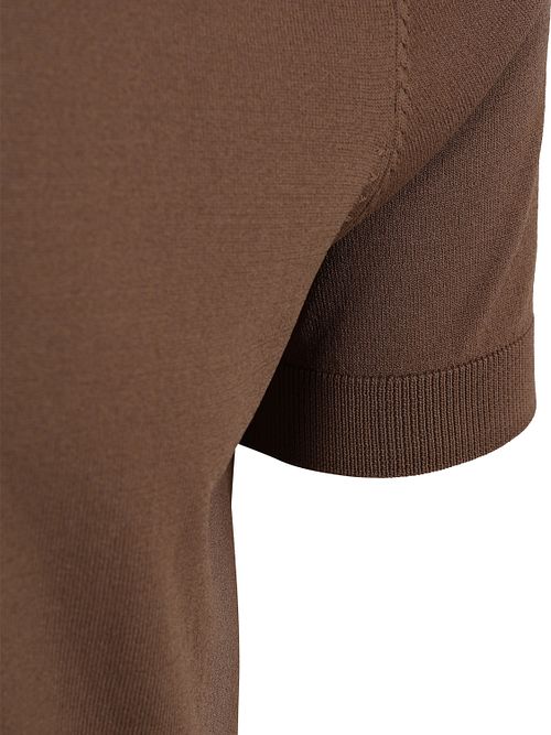 Suitable Knitted T-shirt Wake Tabacco Product / Detail