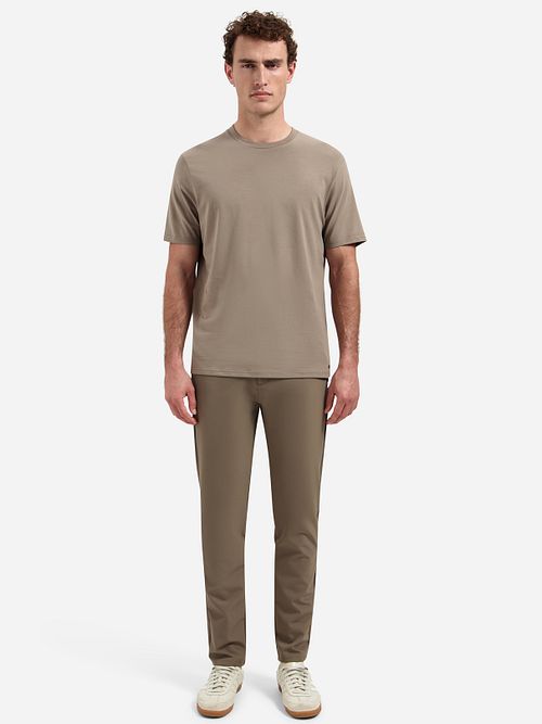 No-Excess T-shirt Solid Basic Clay Model / Voorkant