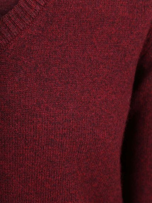 Steppin' Out Pullover V-Neck Lambswool Burgundy Product / Detail