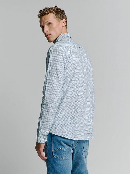 Camisa estampada No Excess en azul claro Model / Achterkant