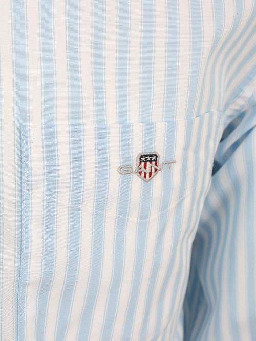 Camisa GANT Stripe Poplin Classic en azul Product / Detail
