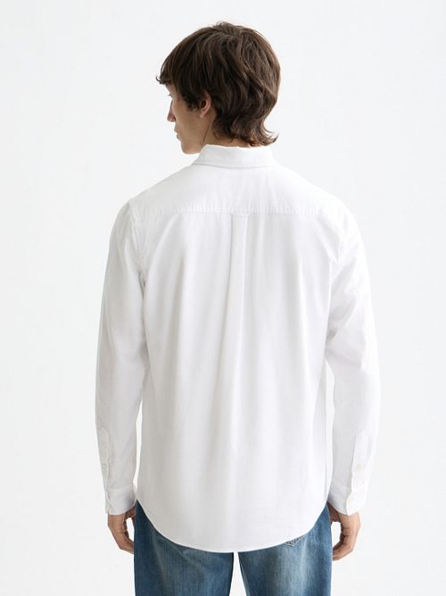 Camisa Oxford Core de Scotch and Soda en blanco Model / Achterkant