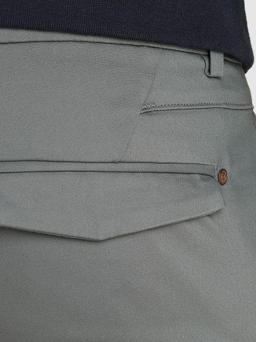 Cast Iron Riser Chino Lyseblå Model / Detail