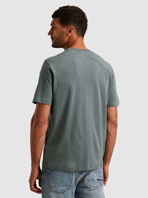 Cast Iron T-shirt Stormy Blauw Model / Achterkant