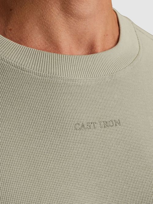 Cast Iron långärmad T-shirt i waffle ljust grönt Model / Detail