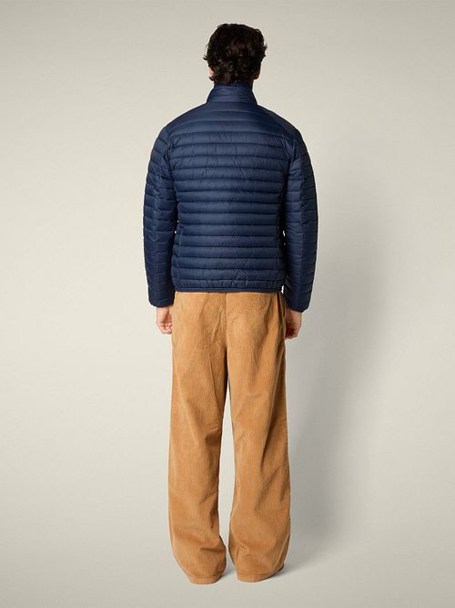 Chaqueta Alex Navy de Save The Duck Model / Achterkant