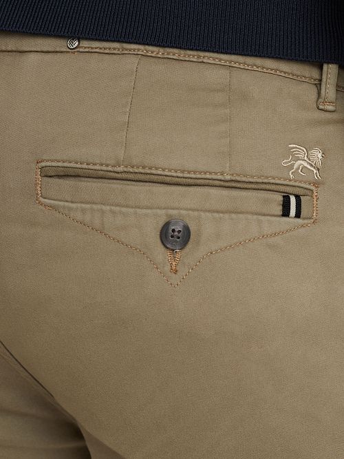 Chino Vanguard V9 Dobbey Greige Model / Detail