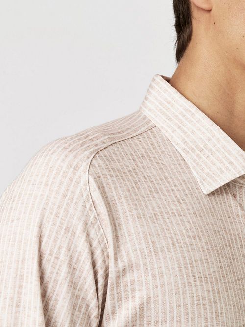Desoto Chemise Kent Monochrome Rayures Beige Model / Detail