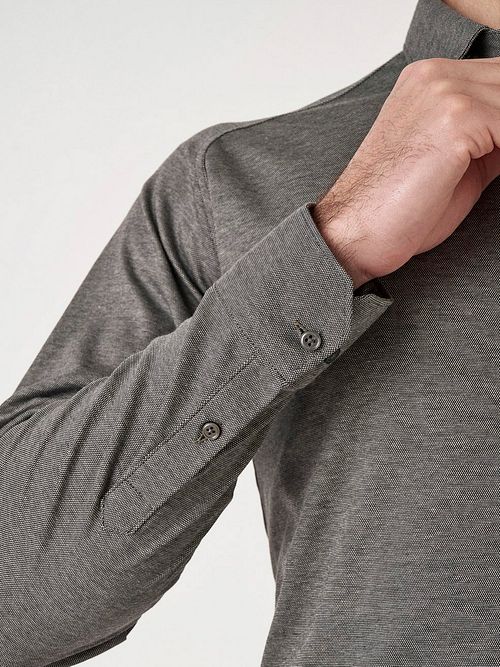 Desoto Hemd Bügelfrei Kent Melange Grau Model / Detail
