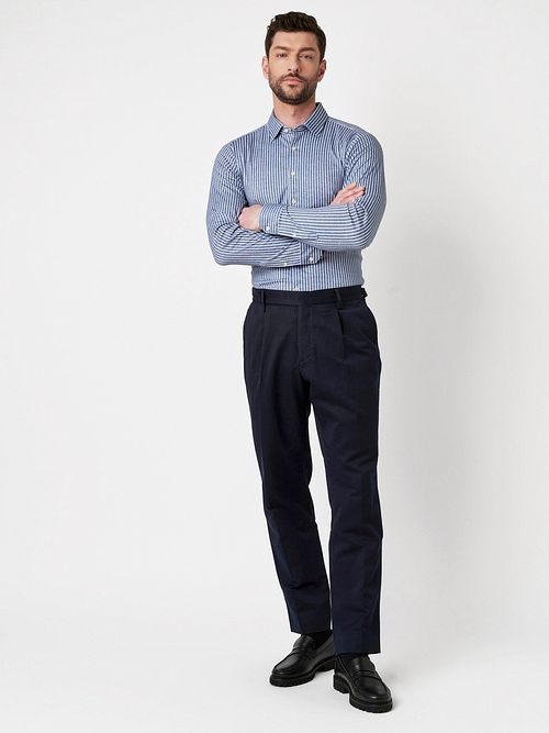 Desoto Shirt Twill Stripe Blue Model / Voorkant