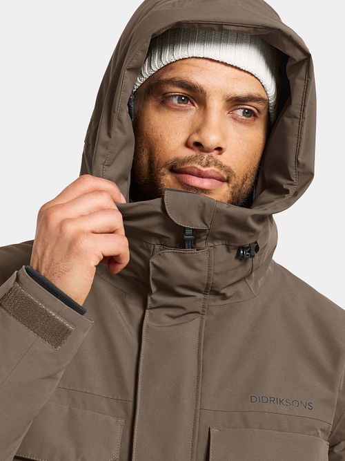 Didriksons Parka Drew Taupe Model / Voorkant
