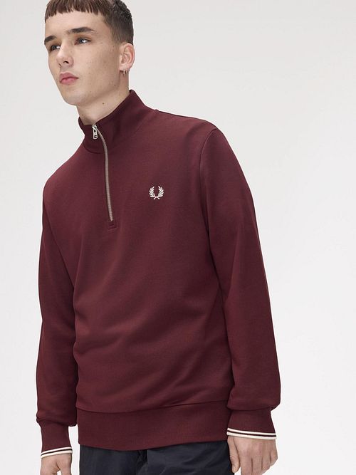 Fred Perry halvzip-trøje Burgundy Model / Voorkant