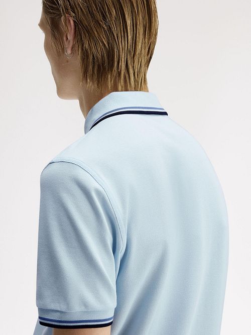 Fred Perry Polo Twin Tipped M3600 Blå 96A Model / Achterkant