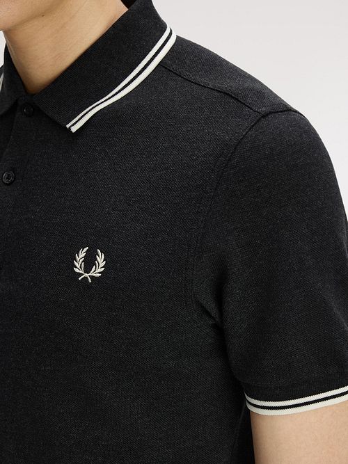 Fred Perry Polo Shirt Black 350 Model / Detail