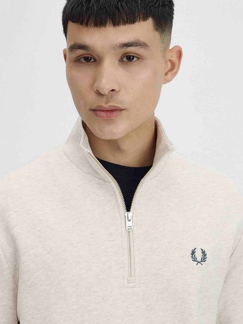 Fred Perry Half Zip Trui Melange Beige Model / Detail