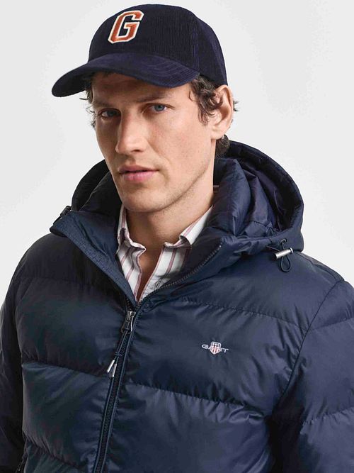 GANT Jacka Active Cloud Navy Model / Detail
