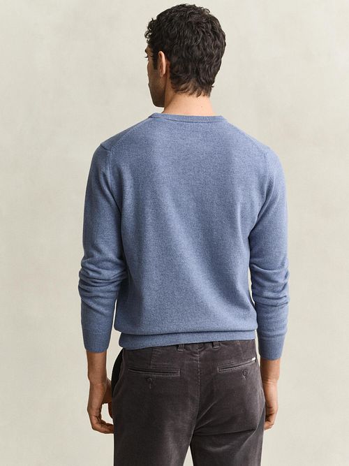 Pullover GANT in lana d’agnello blu medio Model / Voorkant