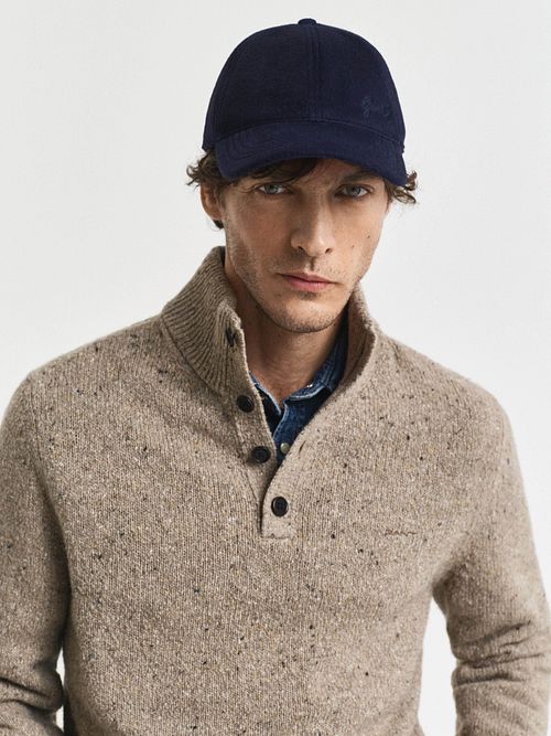 Gant Mocker Pullover Wool Blend Sand Model / Detail