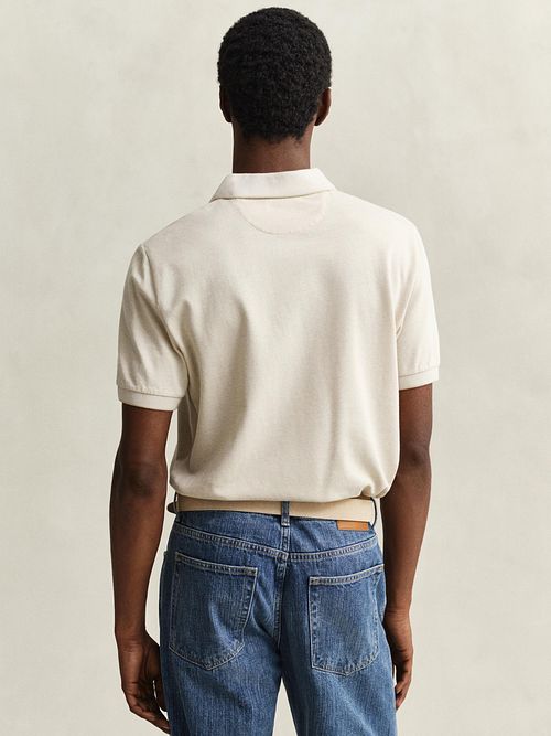 Gant 2Tone Piké Pikétröja Ecru Model / Achterkant