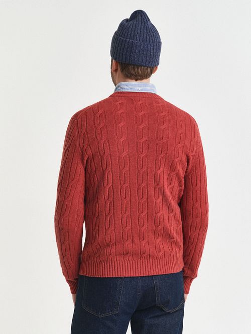 Gant Pullover Crewneck Lambswool Cable Modern Rust Model / Achterkant