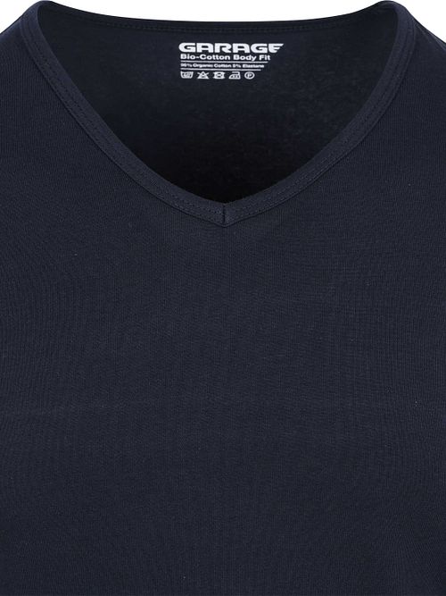 Garage Pack de 2 Basic T-Shirts orgánicas con cuello de pico en azul marino Product / Detail
