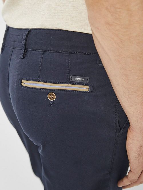 Gardeur Chino Marin Benny 3 Model / Detail