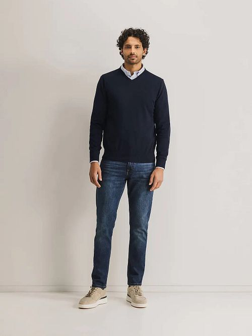 Sweter State of Art z dekoltem V w kolorze granatowym Model / Voorkant