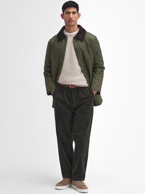 Barbour Heritage Liddesdale Quilted Jacket Green Model / Voorkant