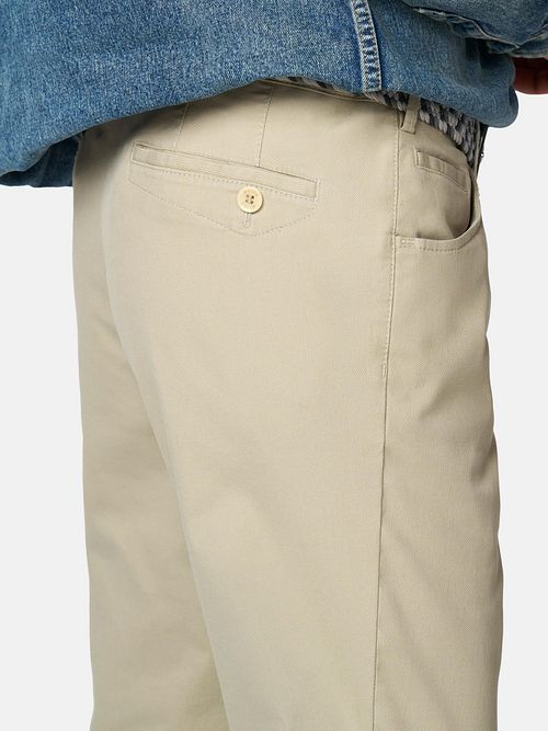 Meyer Dublin Broek Greige Model / Zijkant