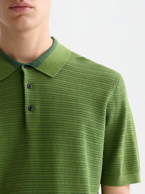 Scotch & Soda Stickad Piké Structure Grön Model / Detail