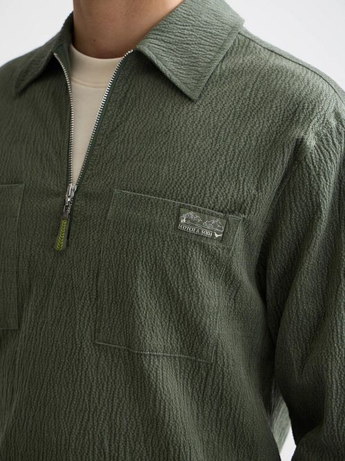 Scotch and Soda Corduroy Shirt Grün Model / Detail