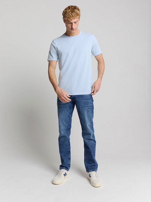No Excess T-Shirt o fakturowanej strukturze, jasnoniebieski Model / Voorkant