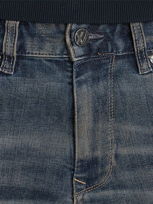 Jeansy PME Legend XV Denim RWI Model / Detail