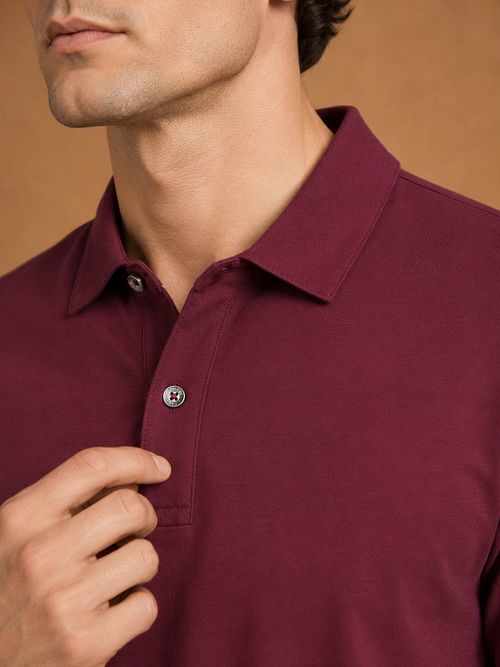 King Essentials The James Polo Shirt Burgundy Model / Detail