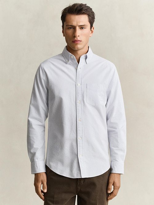 Koszula GANT Oxford w paski w kolorze jasnoniebieskim Model / Voorkant