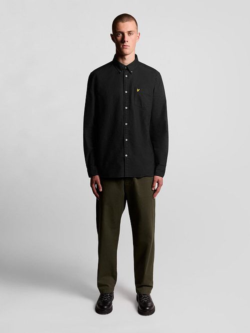 Koszula Oxford gładka Lyle & Scott czarna Model / Voorkant
