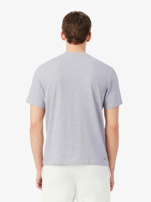 T-Shirt Lacoste Sport gris Model / Achterkant