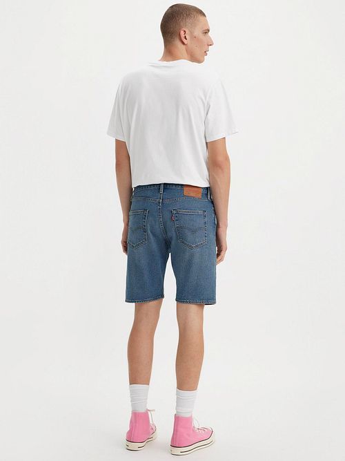 Levi’s 501 Denim Short Mid Blauw Model / Achterkant