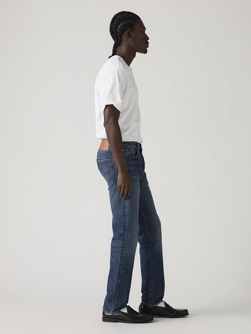 Jeansy Levis 501 w kolorze bredni niebieskim CYM Model / Zijkant