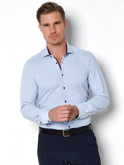 Pure Shirt Blauw Model / Voorkant