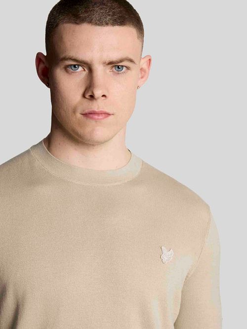 Pullover tonale Lyle & Scott Greige Model / Detail
