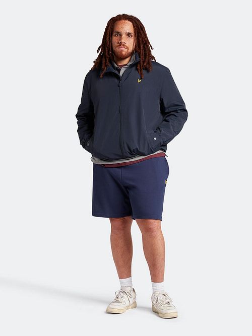 Lyle & Scott Veste Grande Taille Bleu Foncé Model / Voorkant