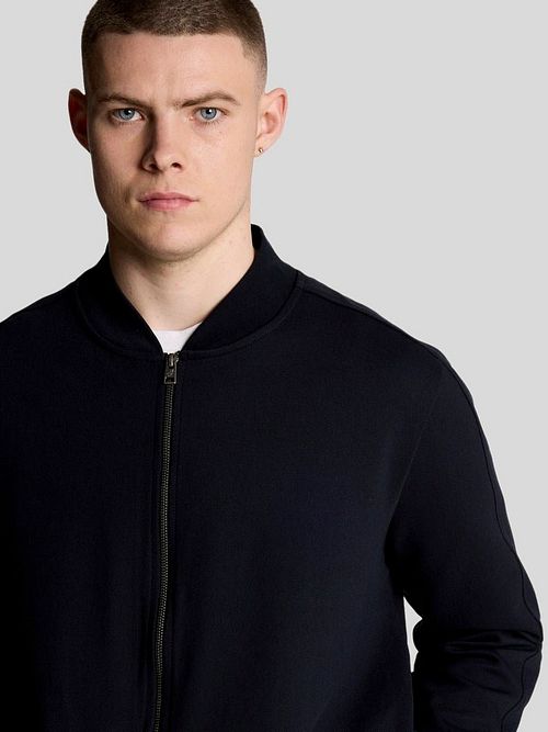 Lyle & Scott Cardigan Bomber Dark Navy Model / Detail
