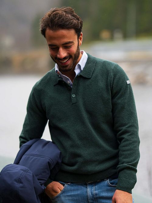 Maglione NZA Dobson in misto lana verde scuro Model / Sfeerbeeld