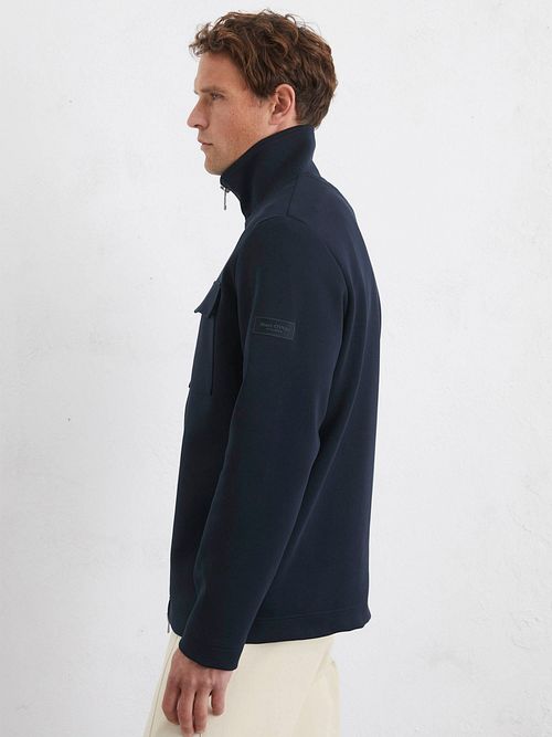 Marc O'Polo Scuba Interlock Overshirt Marine Model / Zijkant