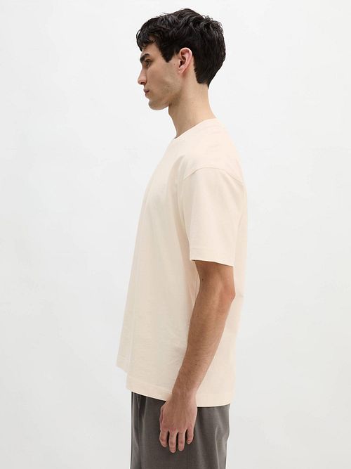 Marc O'Polo Tung T-skjorte Ecru Model / Zijkant