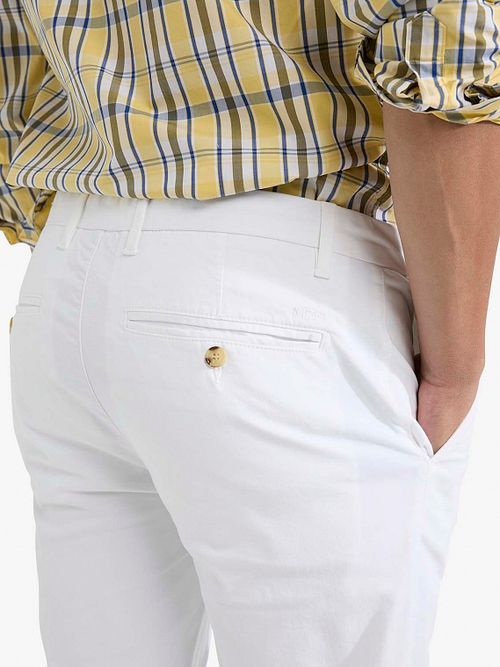 McGregor Chino plaggfarge i hvitt Model / Detail